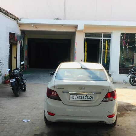 Bed and Breakfast The Magnum Neu-Delhi Exterior foto